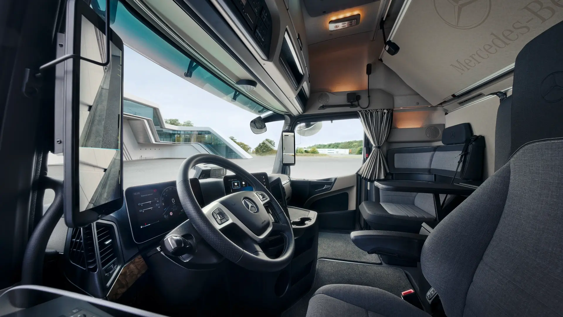 Mercedes-Benz Actros L ProCabin sisältä