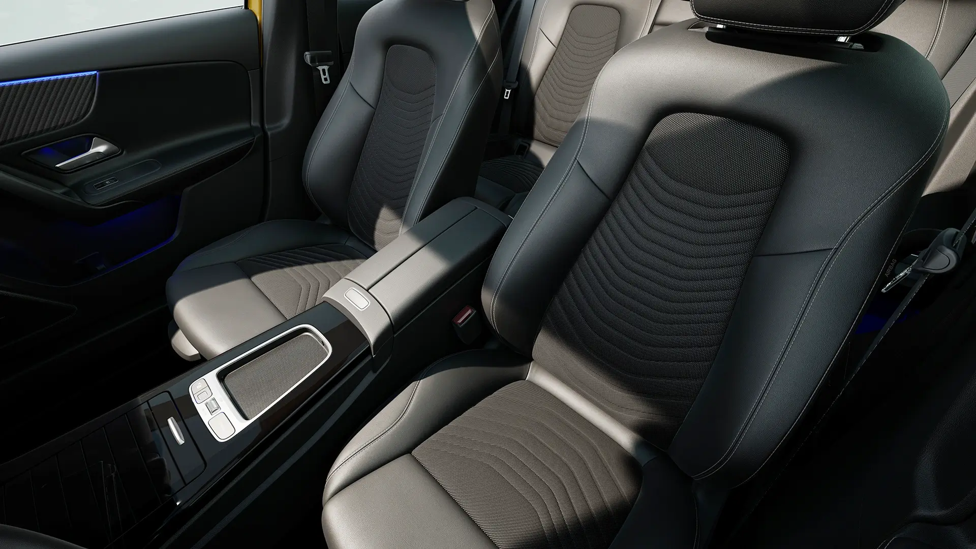 Mercedes-Benz A-sarjan etuistuimet.