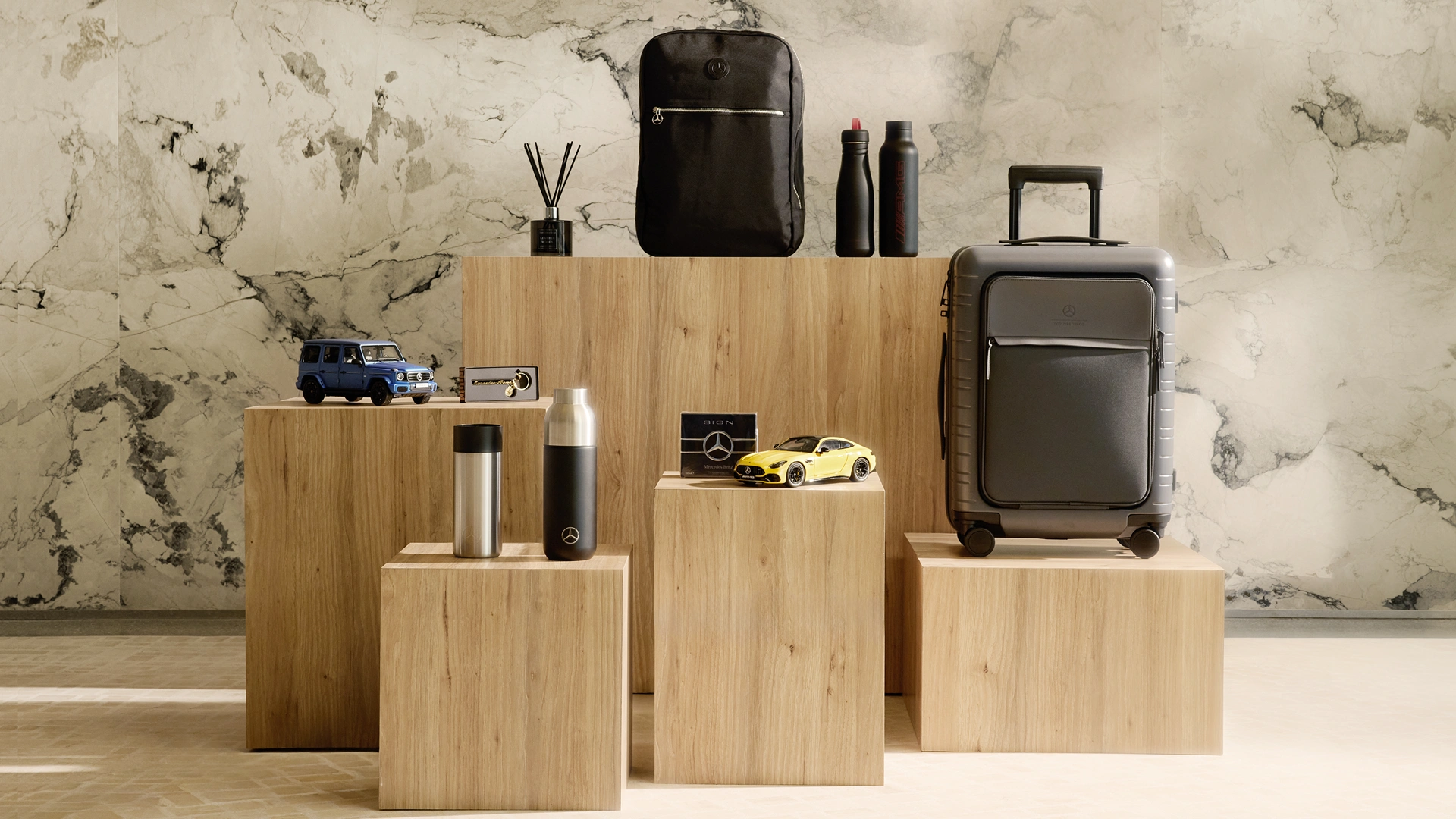 Mercedes-Benz Collection-tuotteita.