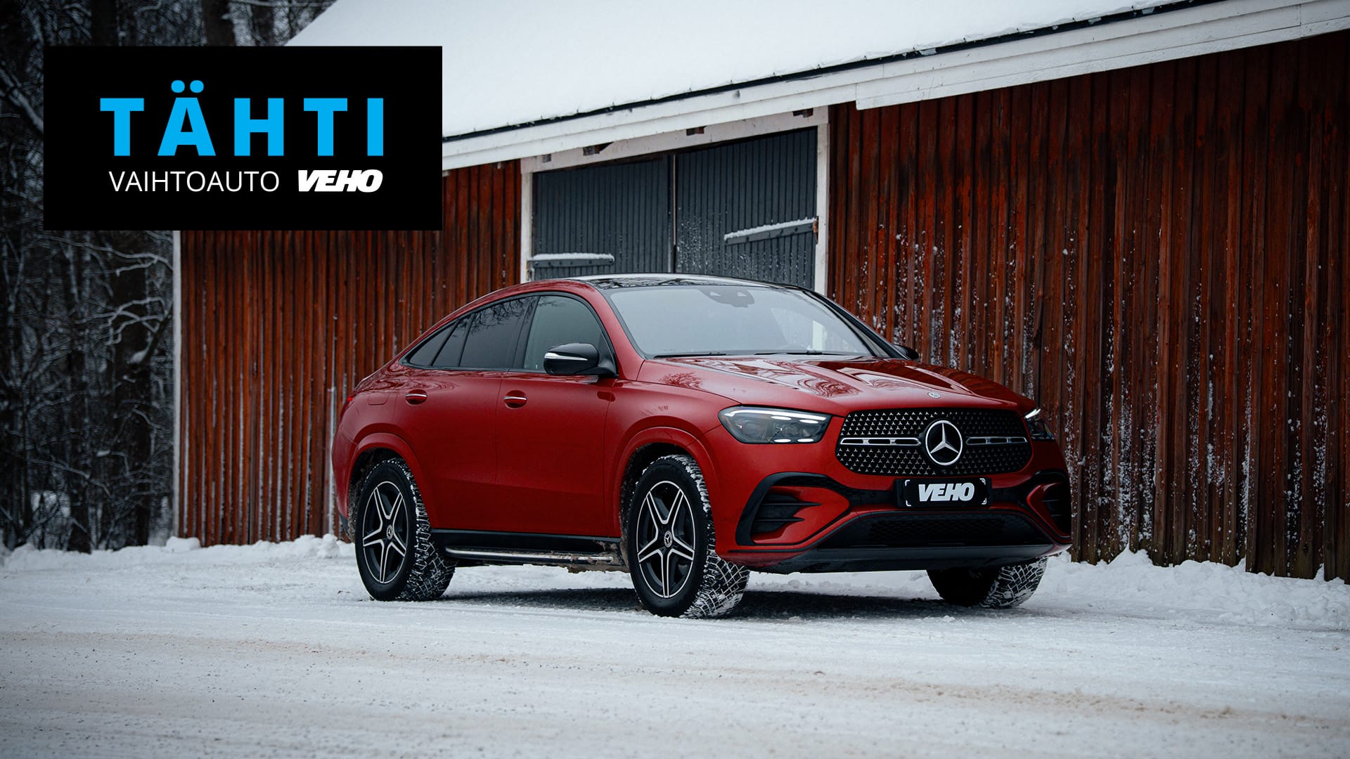 Punainen Mercedes-Benz GLE Coupé.