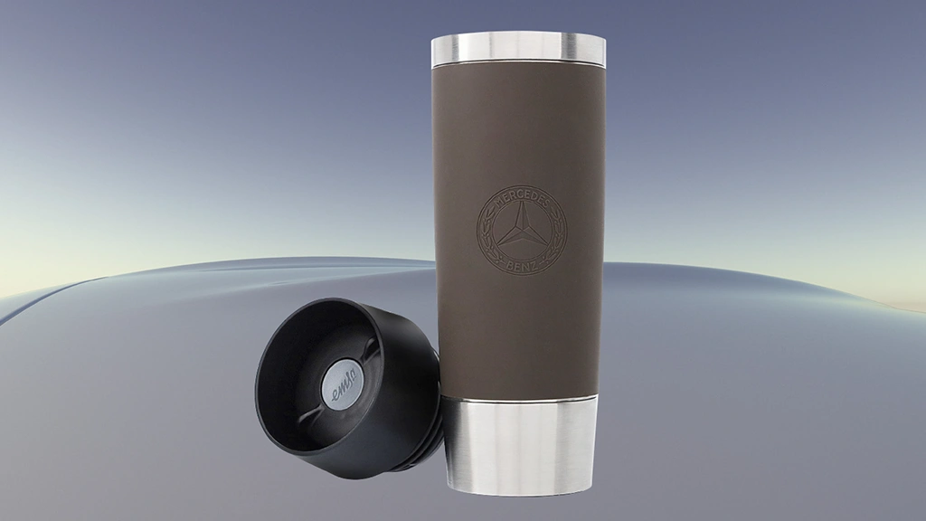 Mercedes-Benz-termosmuki ruostumattomasta teräksestä, jonka tilavuus on 0,5 litraa.