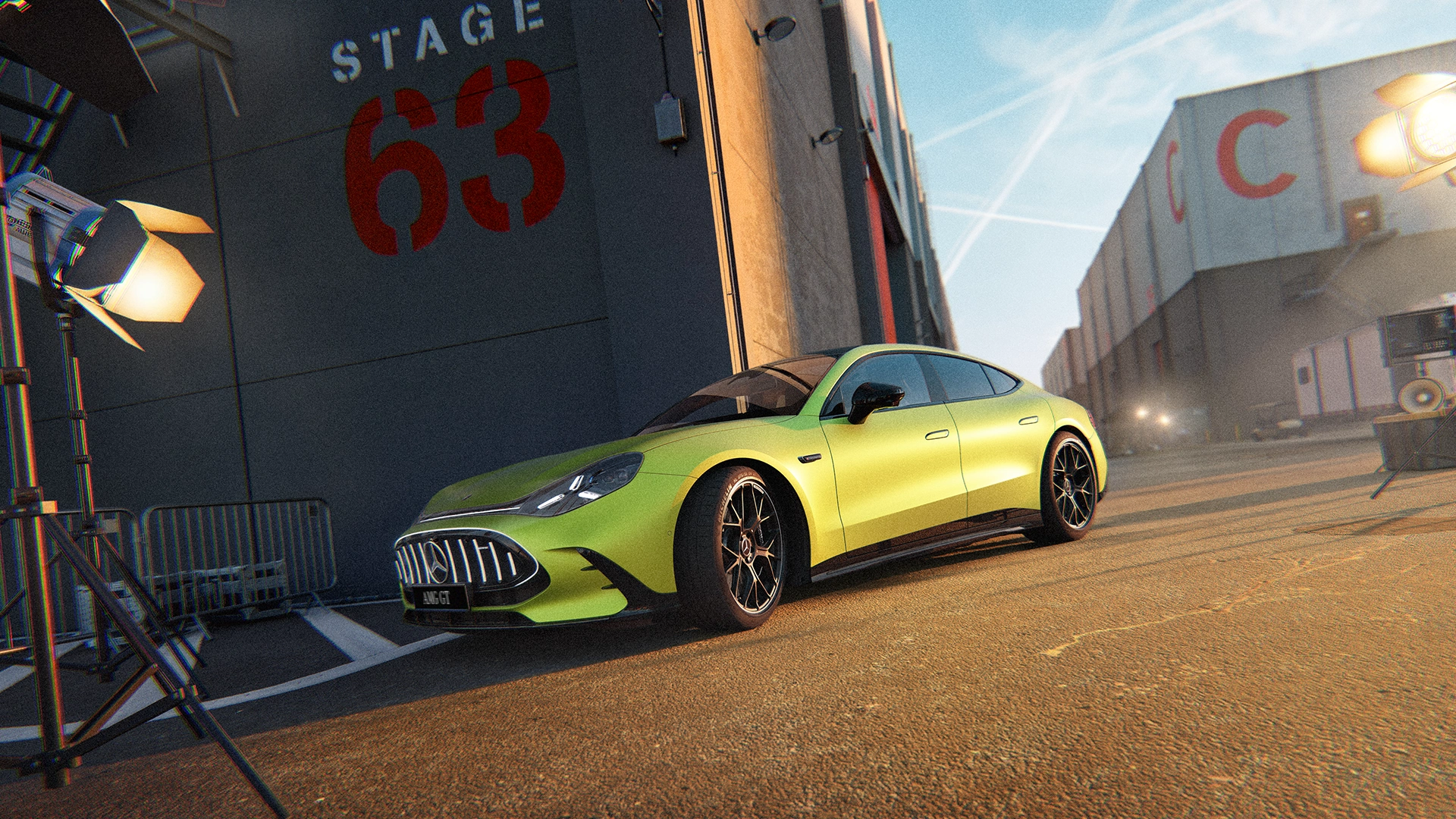 AMG GT täyssähköinen 4-ovinen Coupé sivulta